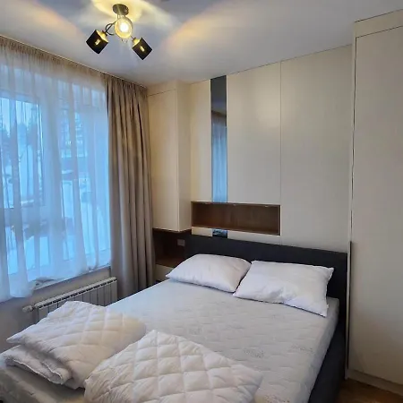 Vucko-apartmani 10 I 12-private Host Jahorina